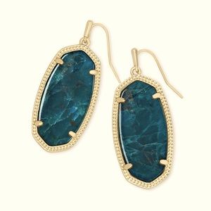Kendra Scott Elle Gold Drop Earrings in Aqua Apatite
